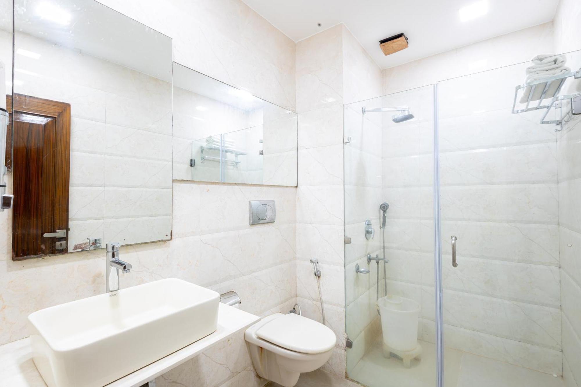 Hotel Panickers Residency - Ajmal Khan Market Near Karol Bagh Metro Delhi  Extérieur photo