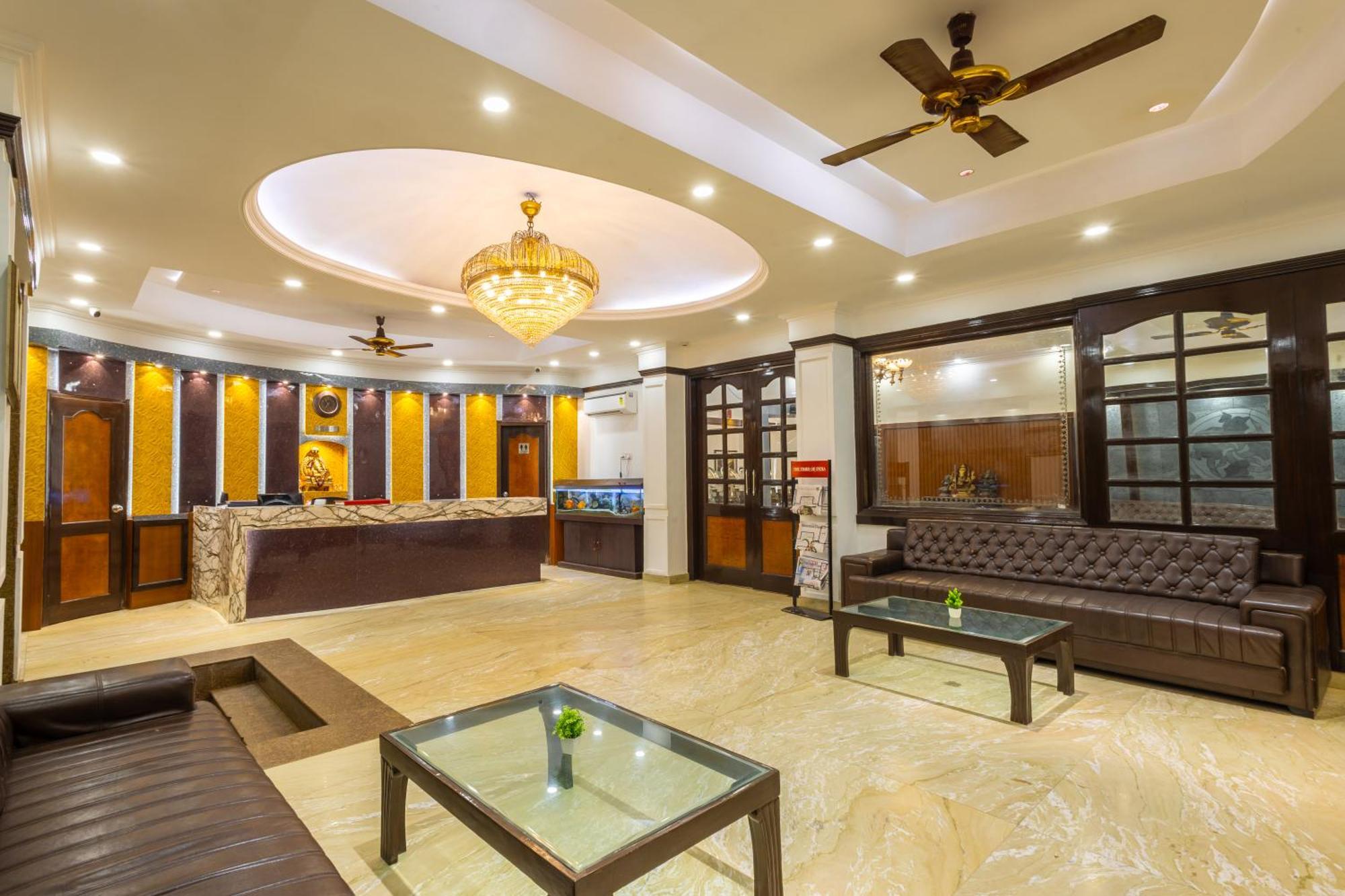 Hotel Panickers Residency - Ajmal Khan Market Near Karol Bagh Metro Delhi  Extérieur photo