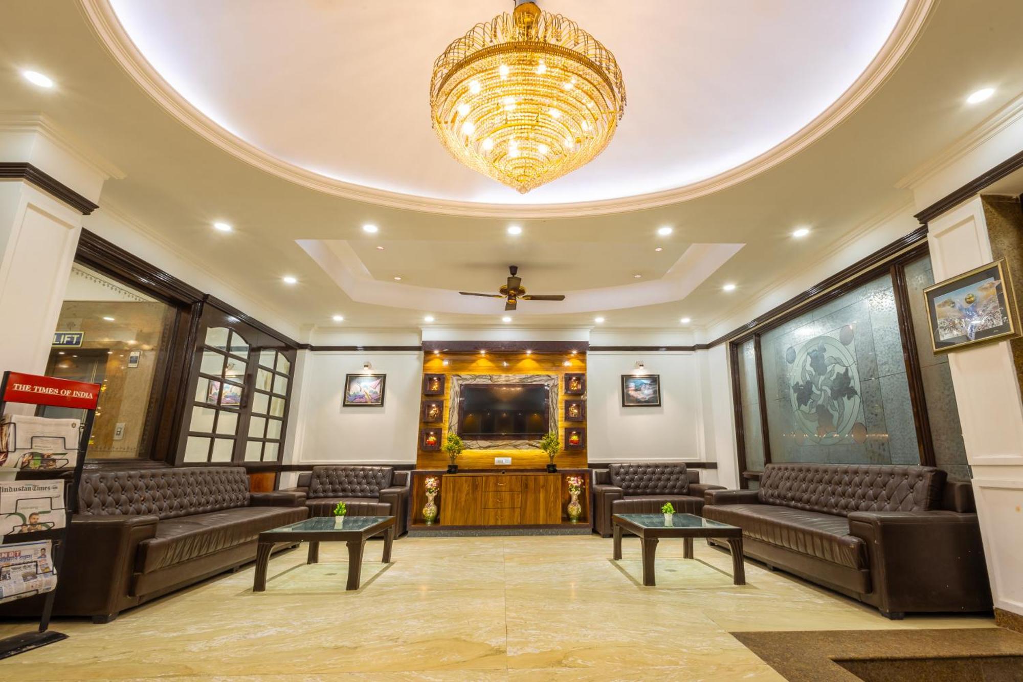 Hotel Panickers Residency - Ajmal Khan Market Near Karol Bagh Metro Delhi  Extérieur photo